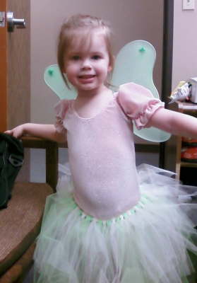 Gwen Halloween 08